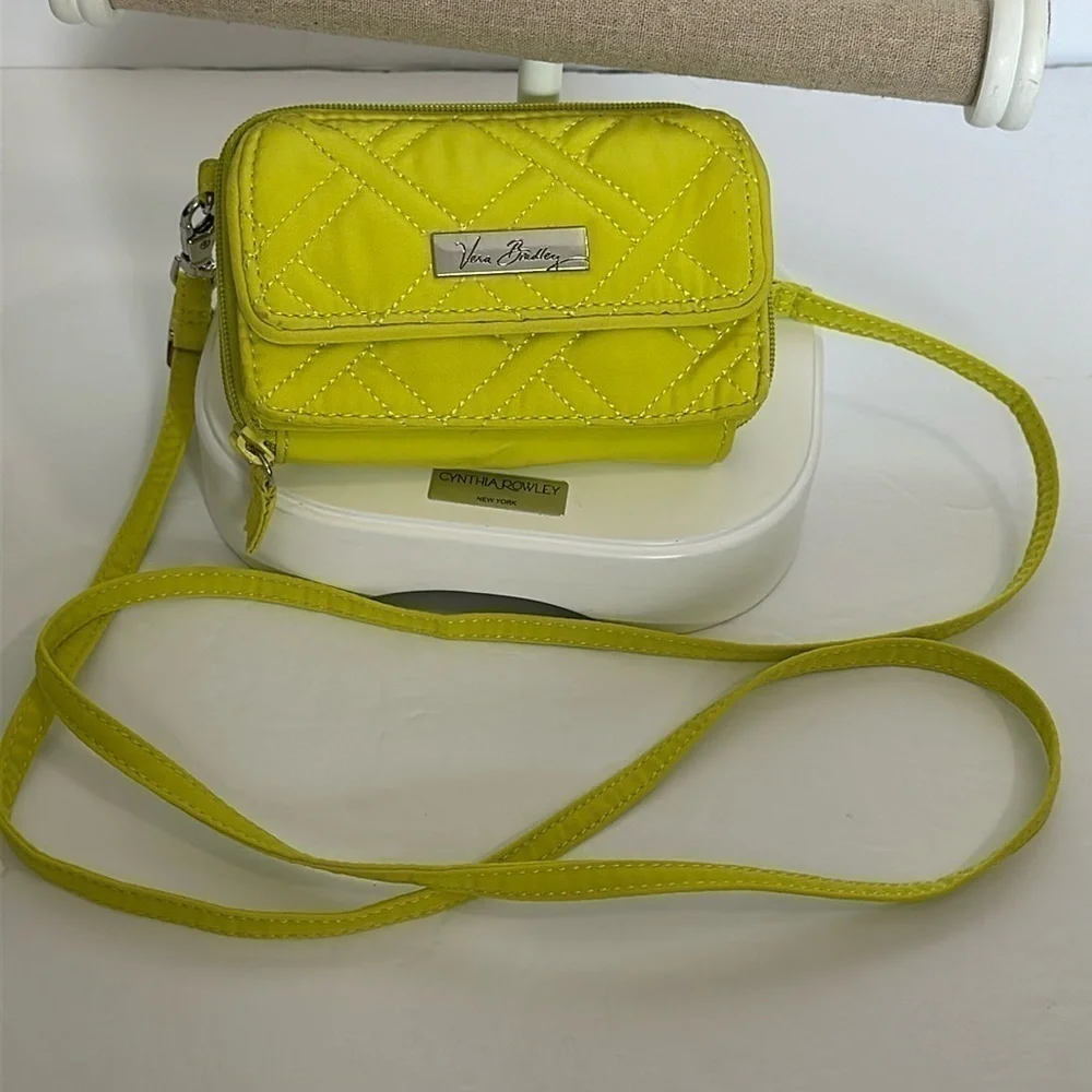 Vera Bradley All In One Crossbody Geranium in LEMONGRASS